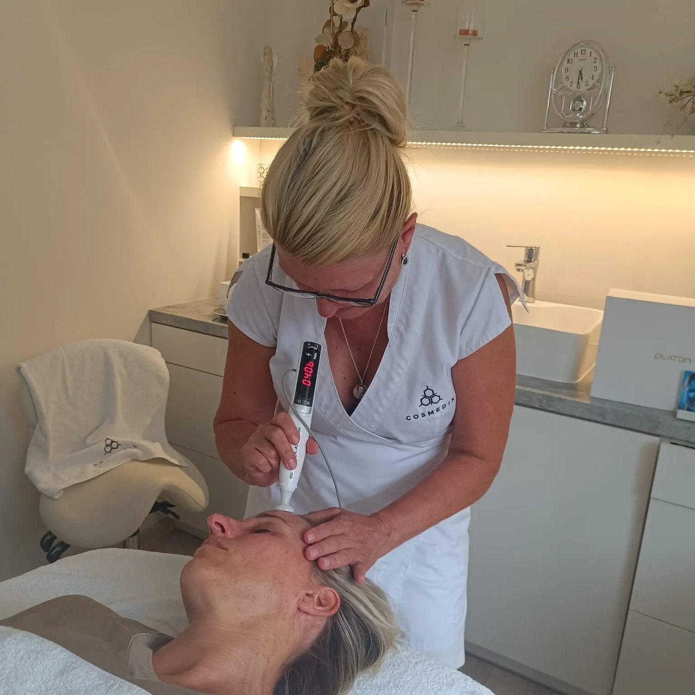 Dr. Platon ošetření